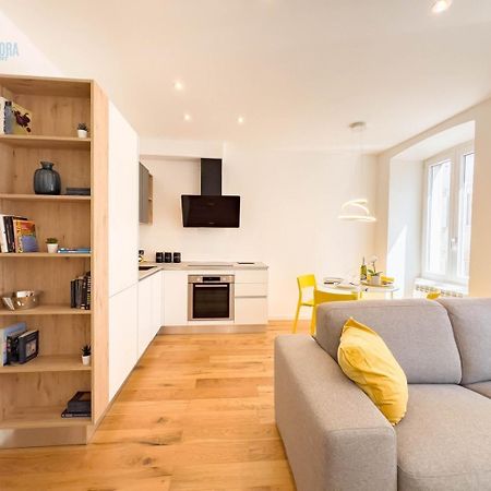 Cassa Di Risparmio 11 Tirabora Short Rent Trieste Eksteriør bilde